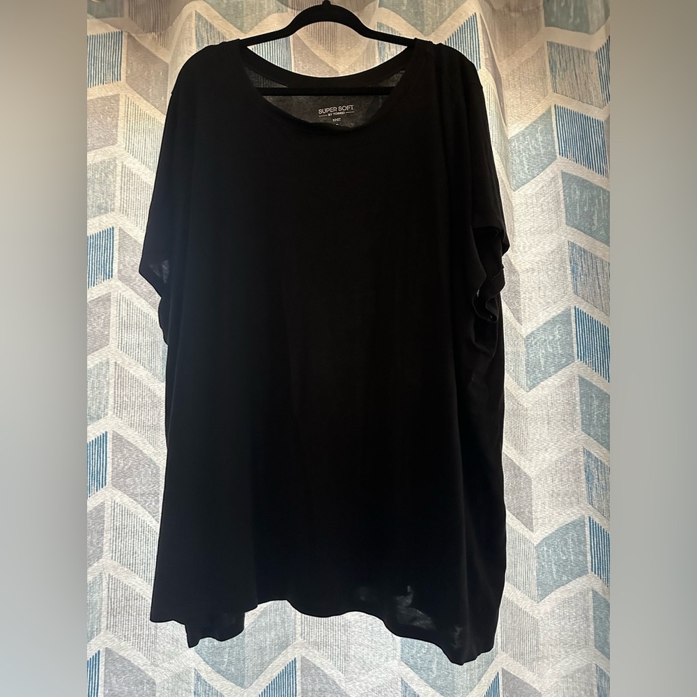 Torrid Plus Size Black Super Soft Knit Tunic tshirt top sz 5